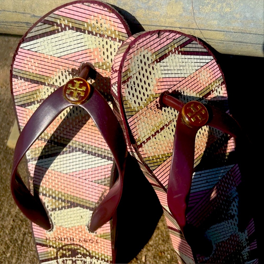 Tory Burch Pink and Purple Sandals with Metallic Accents - Picture 3 of 8